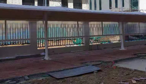 乐竞官网在线登录车棚